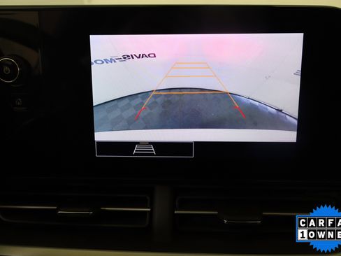 Used 2025 Chevrolet Trax LS FWD image 25