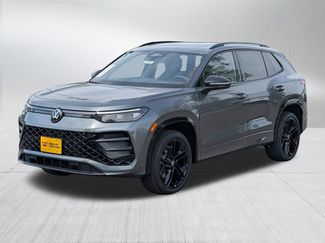 New 2026 Volkswagen Tiguan SE R-Line AWD/4WD video 2