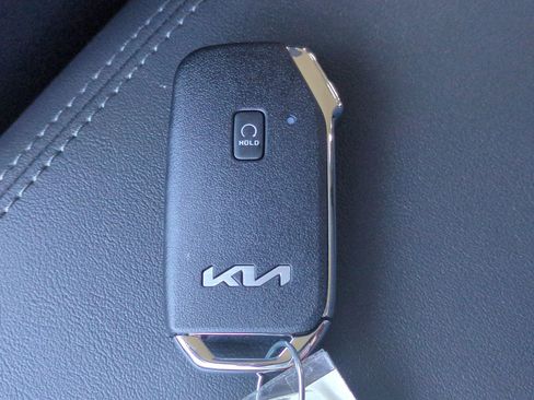 New 2026 Kia Seltos S image 27