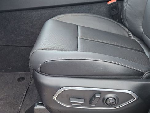 New 2026 Jeep Grand Wagoneer L Limited image 24