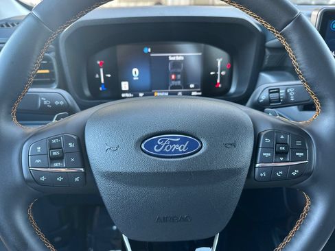 Used 2026 Ford Maverick Tremor AWD/4WD image 22