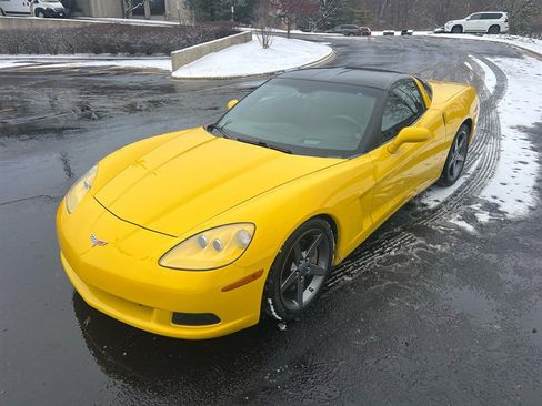 Used 2006 Chevrolet Corvette Coupe w/ Preferred Equipment Group image 11