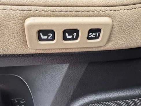 Used 2020 Toyota 4Runner Limited image 29