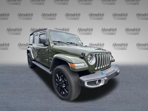 Used 2023 Jeep Wrangler Unlimited Sahara w/ Cold Weather Group AWD/4WD image 2