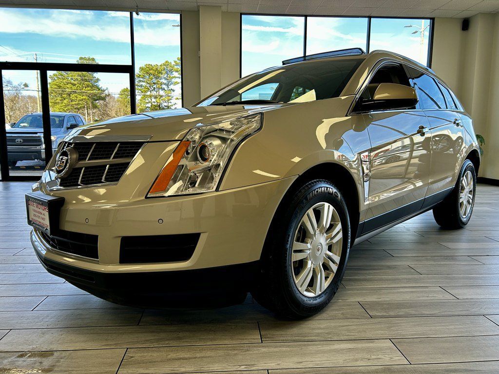 Used 2011 Cadillac SRX Luxury FWD image 3