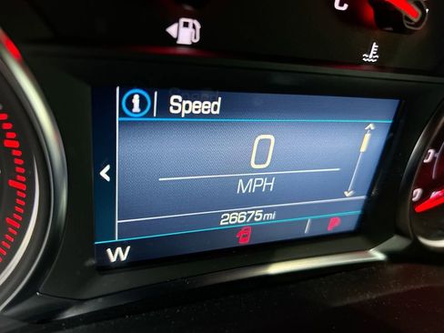 Used 2023 GMC Acadia SLE w/ Driver Convenience Package AWD/4WD image 16