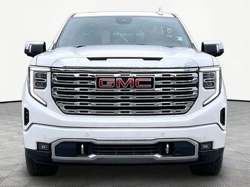 Used 2023 GMC Sierra 1500 Denali w/ Denali Reserve Package AWD/4WD image 2