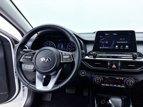 Used 2021 Kia Forte EX FWD image 5
