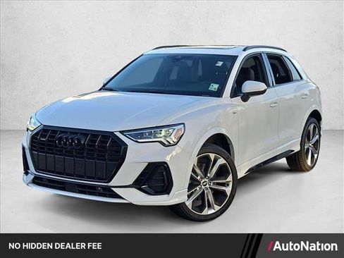 Used 2022 Audi Q3 2.0T Premium Plus w/ Premium Plus Package AWD/4WD image 1