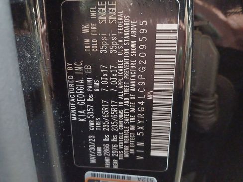 Used 2023 Kia Sorento LX image 26