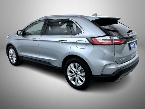 Used 2020 Ford Edge Titanium image 7