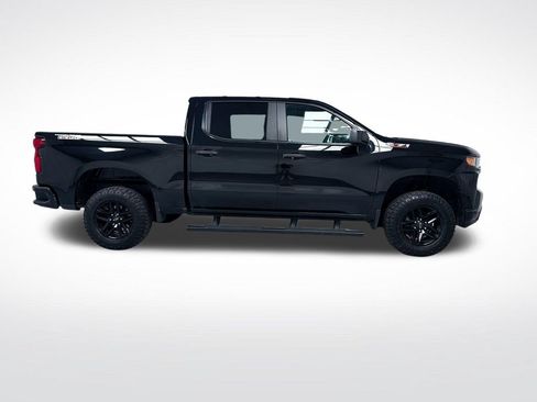 Used 2020 Chevrolet Silverado 1500 Custom Trail Boss w/ Custom Convenience Package AWD/4WD image 2