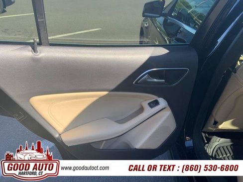 Used 2015 Mercedes-Benz GLA 250 4MATIC image 8
