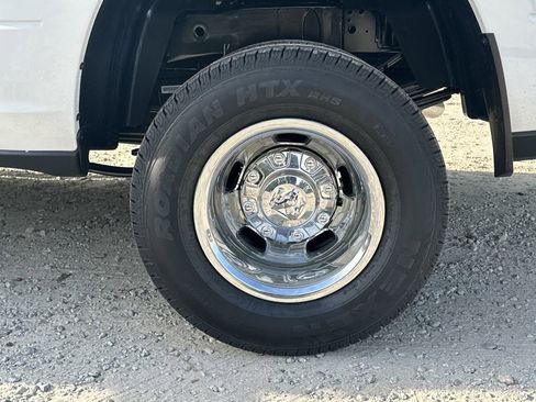 New 2026 RAM 3500 Tradesman AWD/4WD image 19
