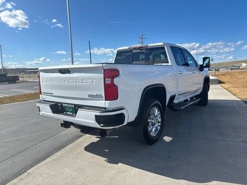 Certified 2024 Chevrolet Silverado 3500 High Country w/ Technology Package AWD/4WD image 3
