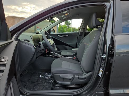 Certified 2024 Kia Niro LX FWD image 12