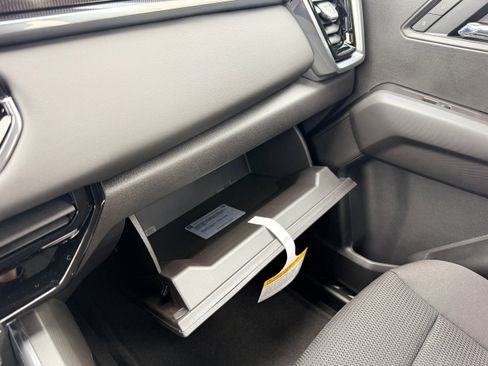 New 2026 GMC Canyon Elevation w/ Convenience Package image 19