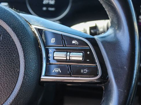 Used 2024 Kia Seltos S image 33