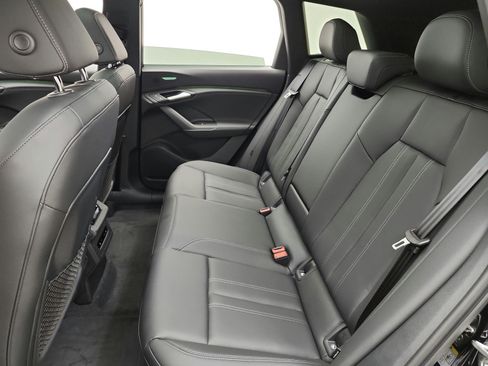 New 2027 Audi Q6 e-tron Premium Plus AWD/4WD image 11