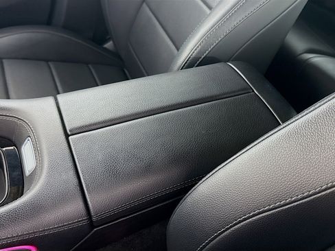 Used 2023 Mercedes-Benz GLE 350 w/ Premium Package image 18