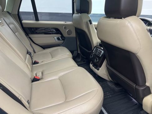 Used 2020 Land Rover Range Rover HSE image 13