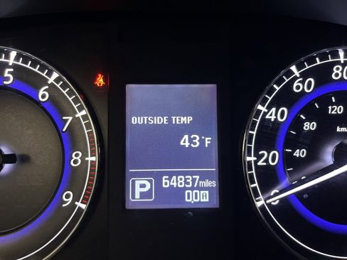 Used 2017 INFINITI QX50 AWD w/ Deluxe Touring Package image 19