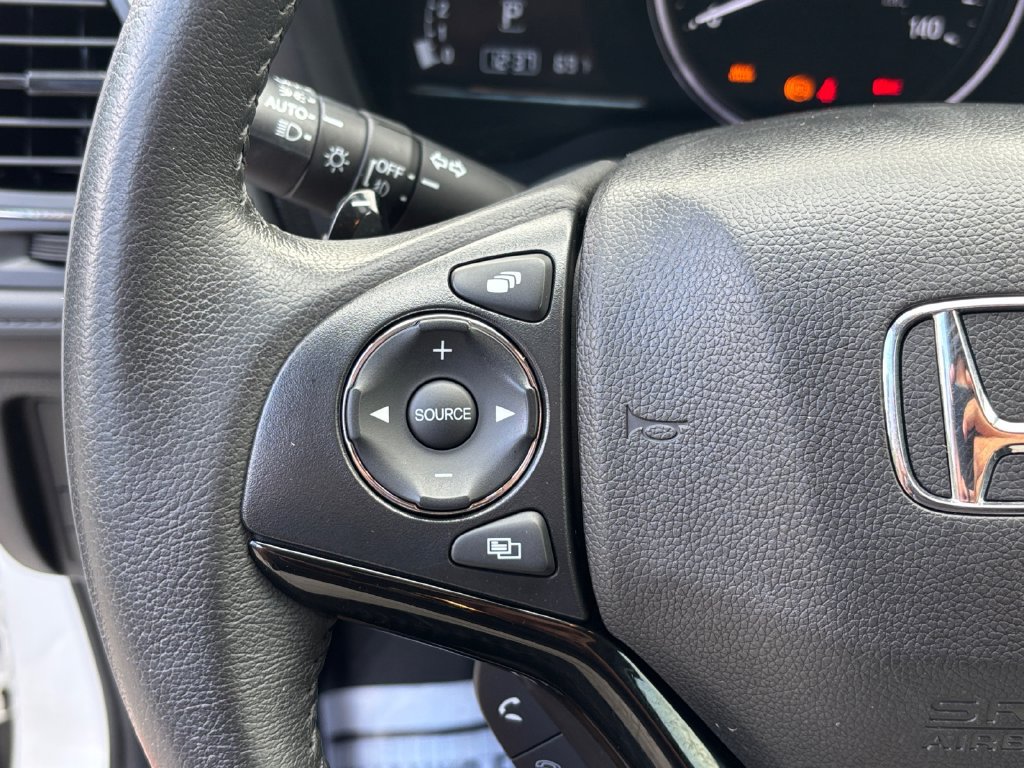 Used 2021 Honda HR-V EX-L image 21