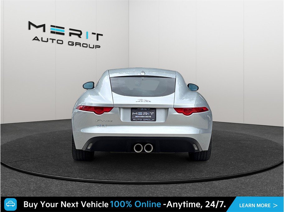 Used 2017 Jaguar F-TYPE Coupe RWD image 8