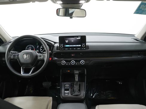 Used 2024 Honda CR-V LX image 13