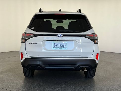 Certified 2026 Subaru Forester Premium AWD/4WD image 4
