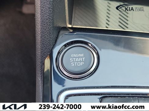 Certified 2025 Kia Sportage X-Line AWD/4WD image 30