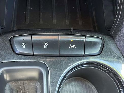 Certified 2023 Chevrolet TrailBlazer LS FWD image 30