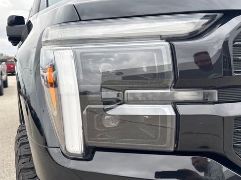 Used 2025 Ford F150 Platinum w/ Equipment Group 702A High image 10