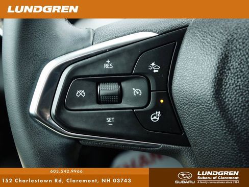 Used 2024 Chevrolet Trax ACTIV w/ Sunroof Package FWD image 16