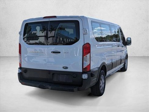 Used 2018 Ford Transit 350 XLT RWD image 5