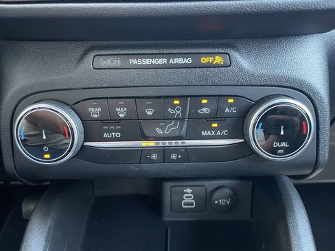 Used 2026 Ford Escape ST-Line AWD/4WD image 18