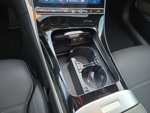 New 2026 Mercedes-Benz C 300 Sedan image 22