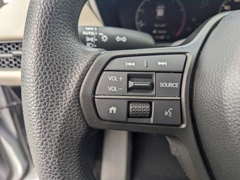 Used 2025 Honda HR-V LX image 37