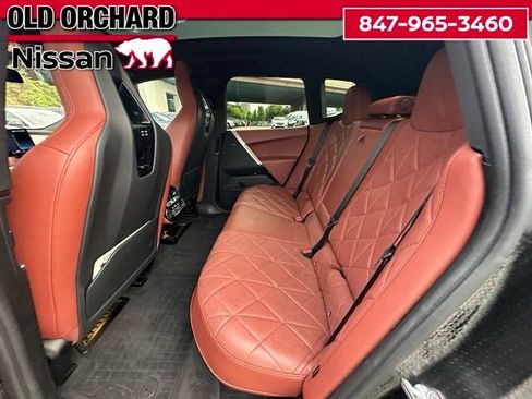 Used 2023 BMW iX xDrive50 w/ Premium Package AWD/4WD image 15