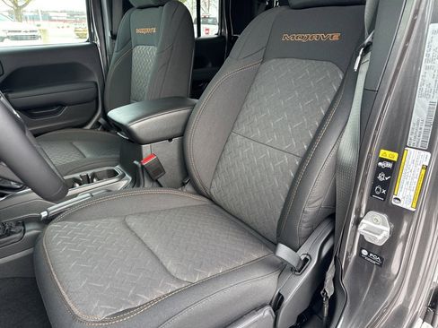 New 2026 Jeep Gladiator Mojave image 55