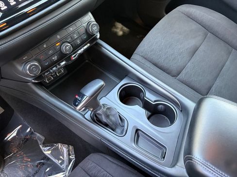 Used 2024 Dodge Durango SXT AWD/4WD image 41