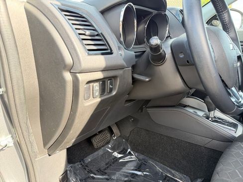 Used 2021 Mitsubishi Outlander Sport SE AWD/4WD image 19