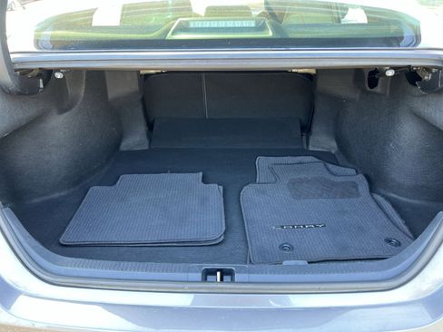 Used 2022 Toyota Camry LE image 22