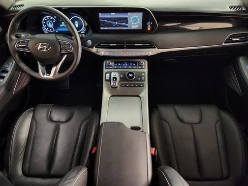 Used 2022 Hyundai Palisade Calligraphy w/ Cargo Package FWD image 4