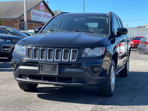 Used 2014 Jeep Compass Latitude image 4