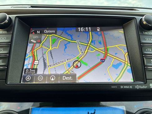 Used 2017 Toyota RAV4 Limited image 19