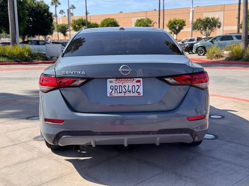 Used 2025 Nissan Sentra SV FWD image 7