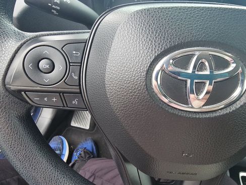 Certified 2024 Toyota Corolla LE w/ LE Convenience Package FWD image 11