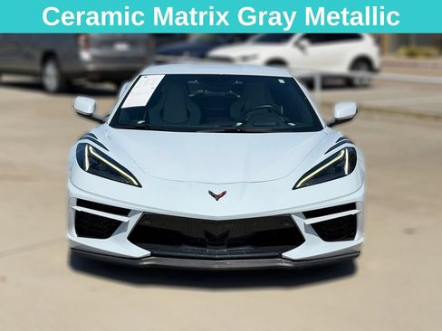 Used 2021 Chevrolet Corvette Stingray Preferred Cpe w/ Z51 Performance Package RWD image 4
