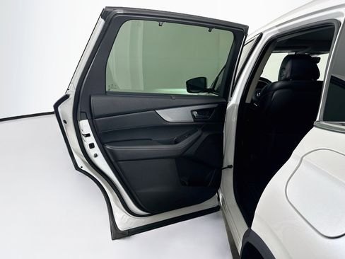Used 2024 Acura MDX SH-AWD w/ Technology Package image 27